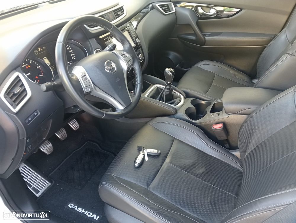 Nissan Qashqai 1.6 dCi Tekna Premium 17 Pele S Alcantara - 12