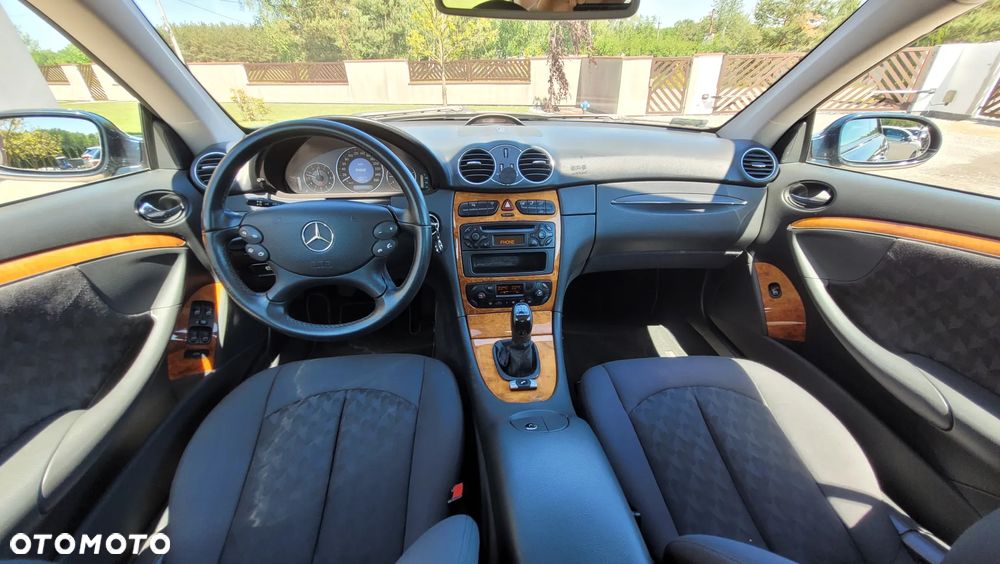 Mercedes-Benz CLK 270 CDI Elegance - 9