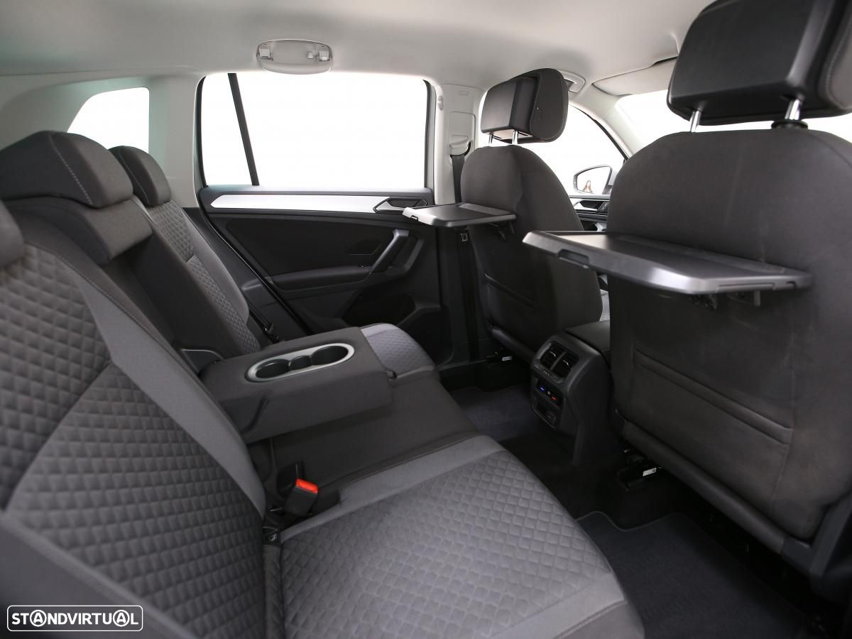 VW Tiguan 2.0 TDI Confortline - 13