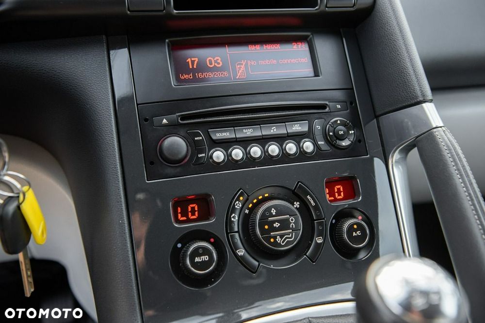 Peugeot 3008 120 VTi Premium - 21