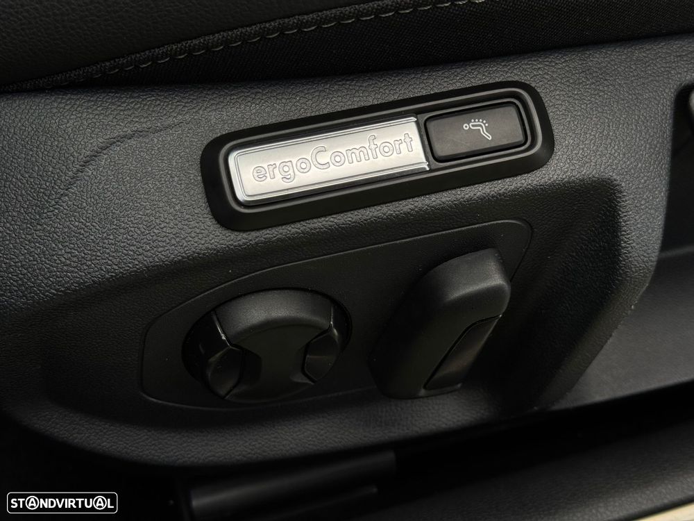 VW Arteon Shooting Brake 2.0 TDI R-Line DSG - 19