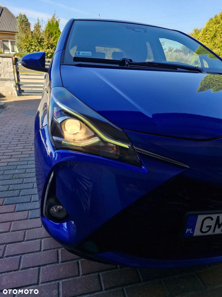 Toyota Yaris 1.5 Premium - 14