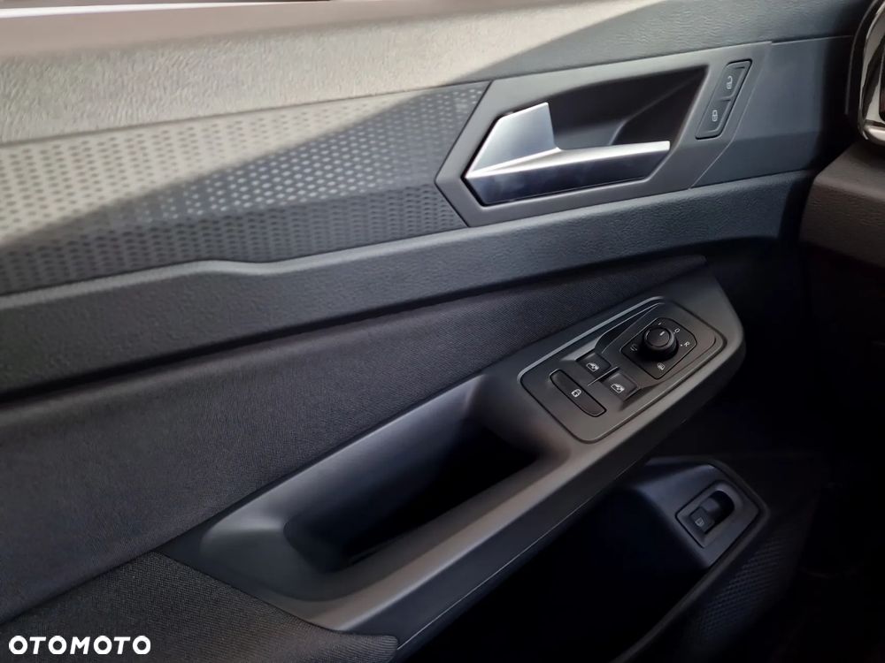 Ford Tourneo Connect Grand - 15