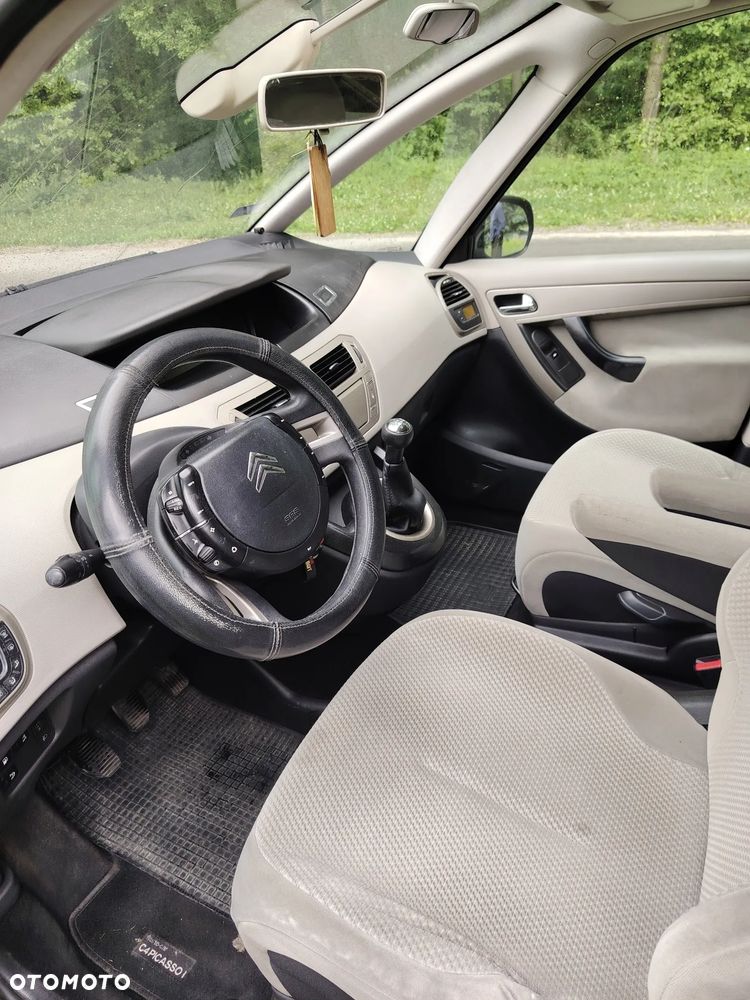 Citroën C4 Picasso - 11
