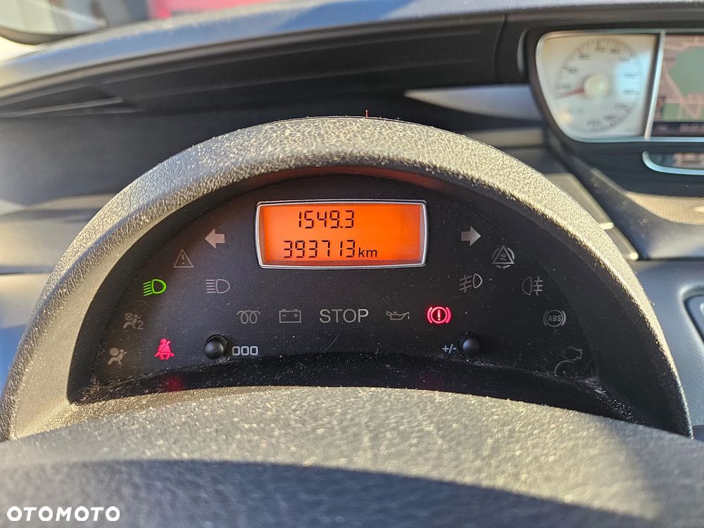 Peugeot 807 2.0 HDi Premium - 16