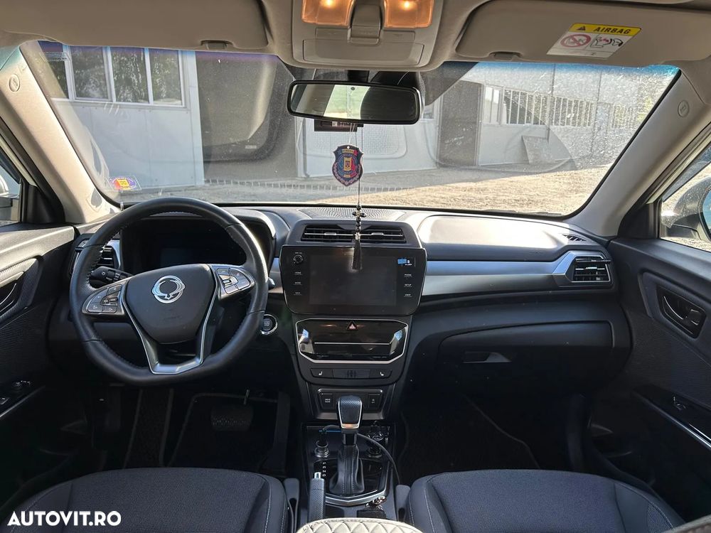 SsangYong Tivoli - 18