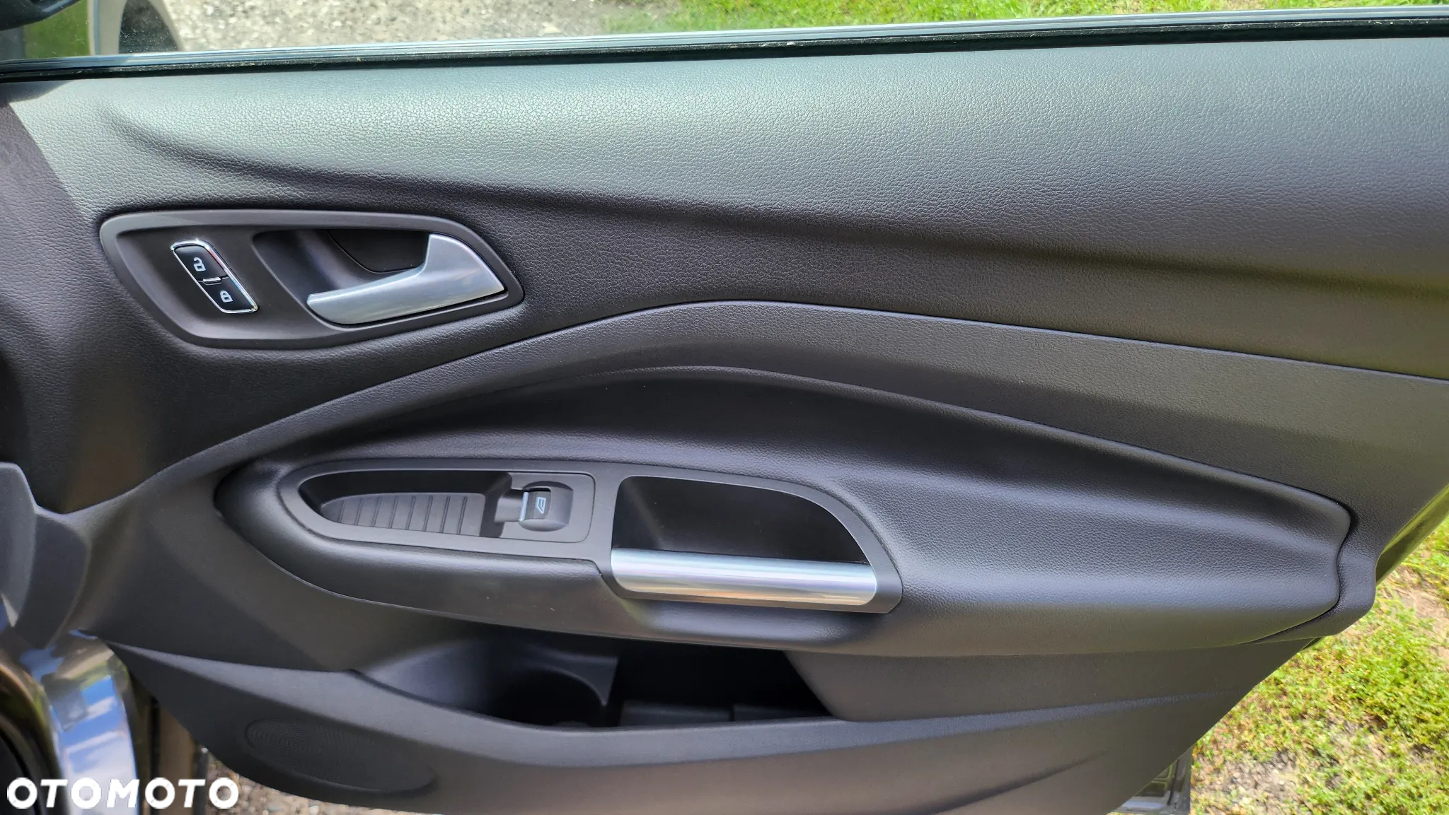 Ford Kuga 1.5 EcoBoost 2x4 Trend - 20