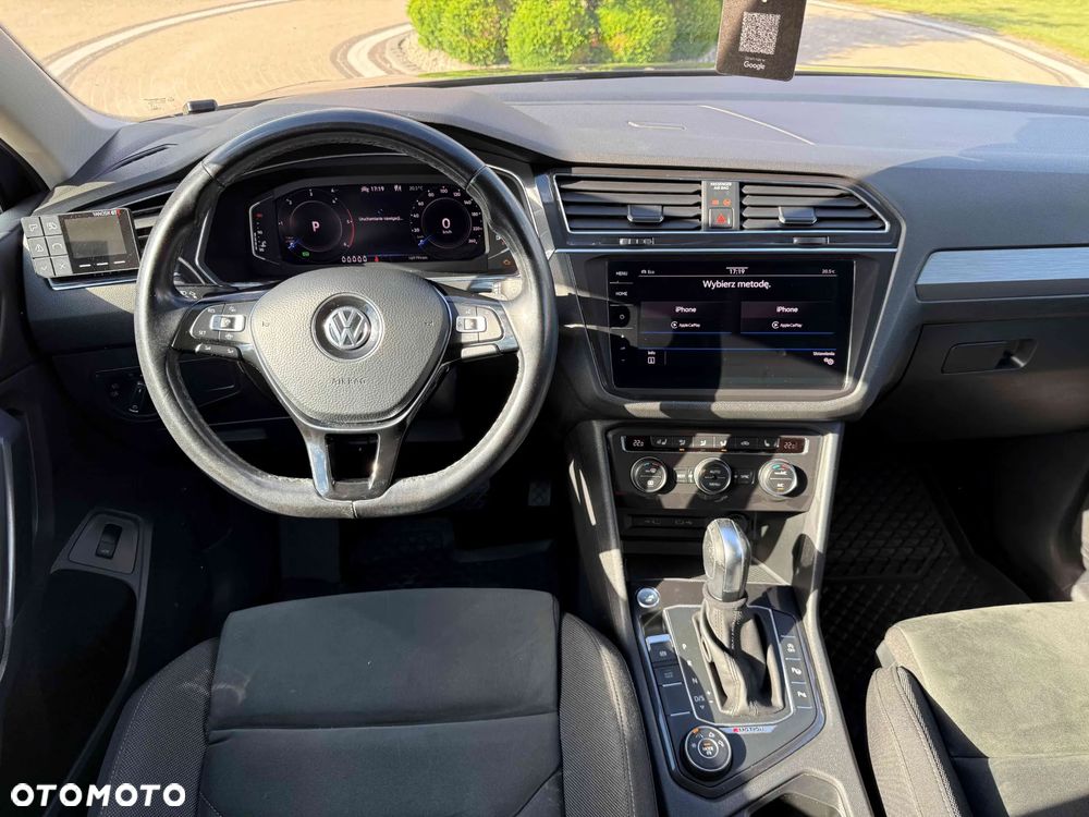Volkswagen Tiguan 2.0 TDI SCR 4Mot R-Line DSG - 9