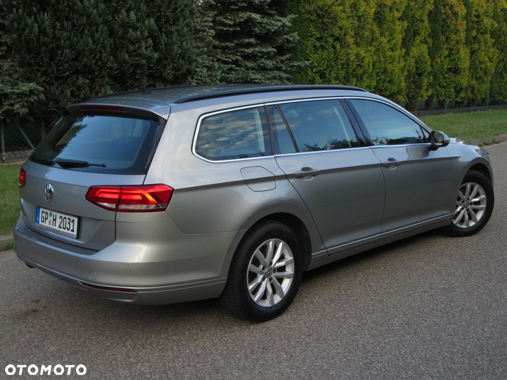 Volkswagen Passat Variant 2.0 TDI (BlueMotion Technology) Highline - 7