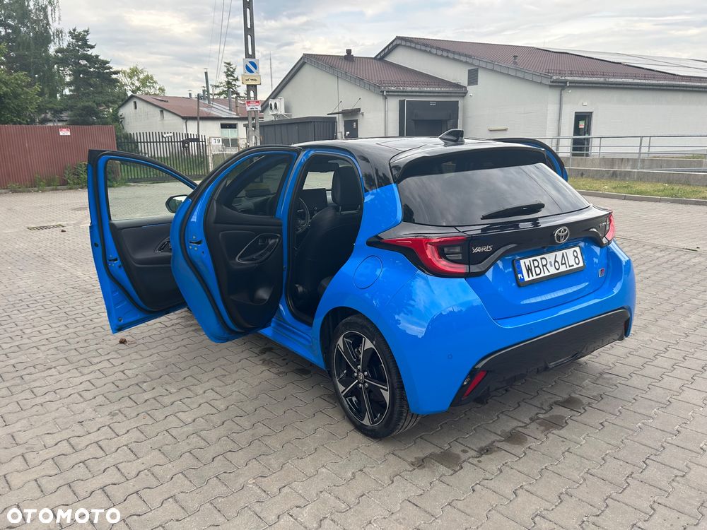Toyota Yaris Hybrid 1.5 GR Sport - 16