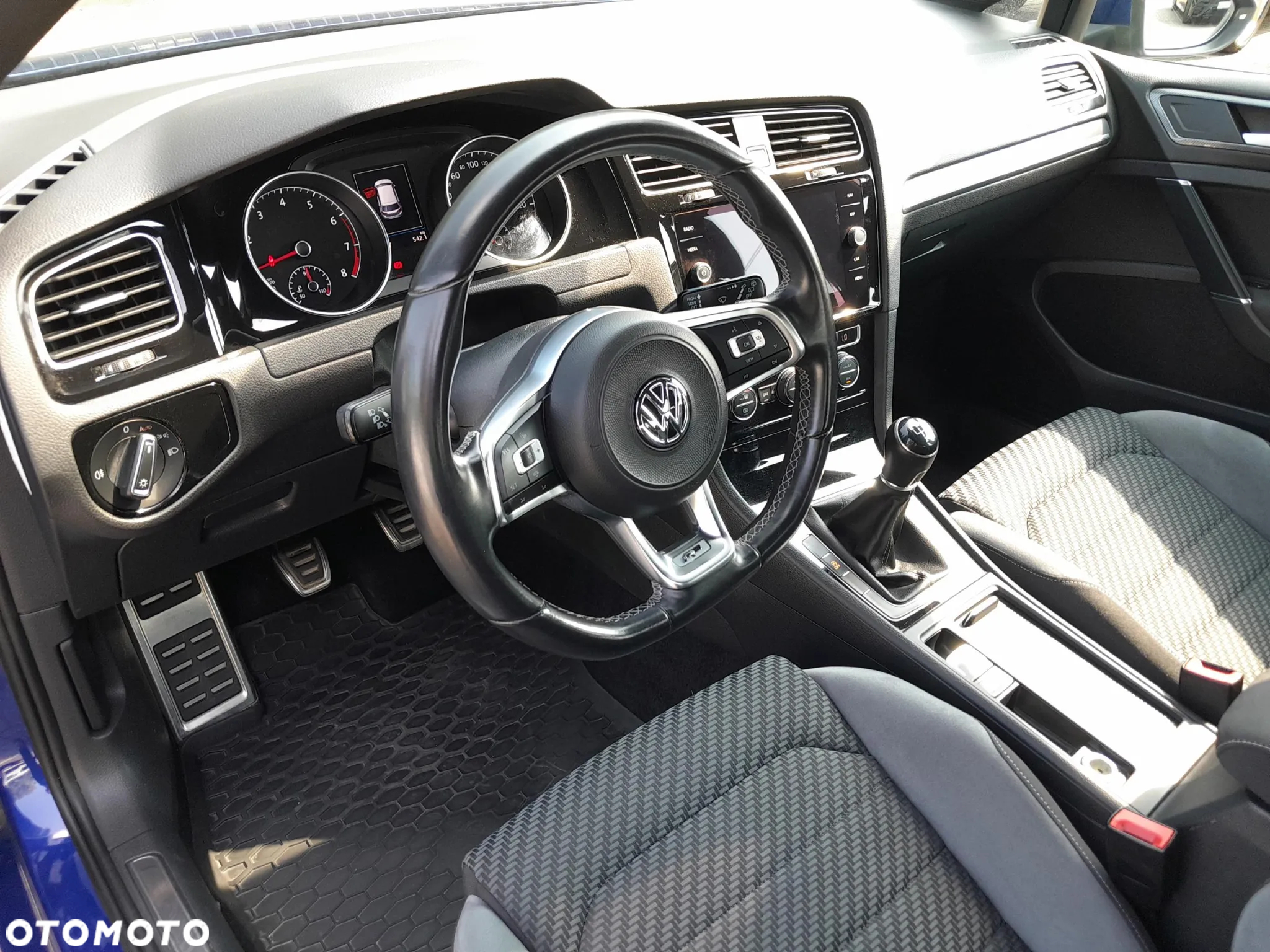 Volkswagen Golf VII 1.5 TSI BMT Evo Highline - 9