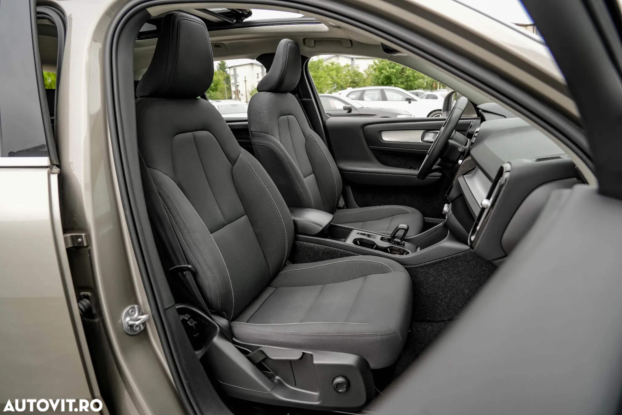 Volvo XC 40 T4 Recharge DKG Inscription - 19