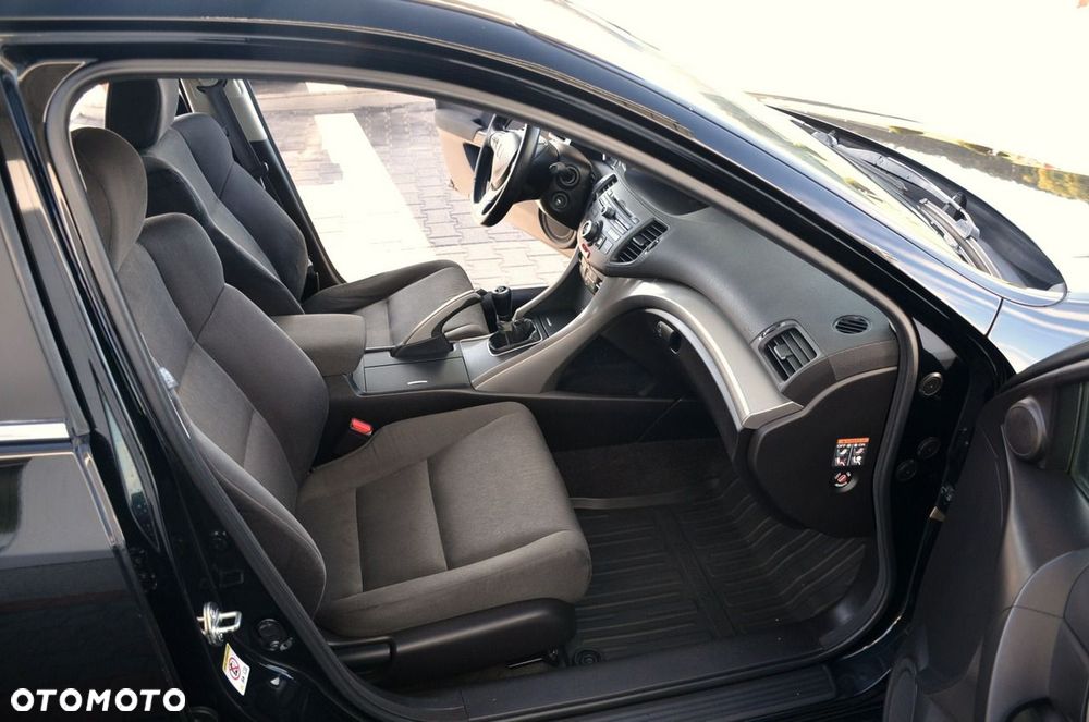Honda Accord - 16