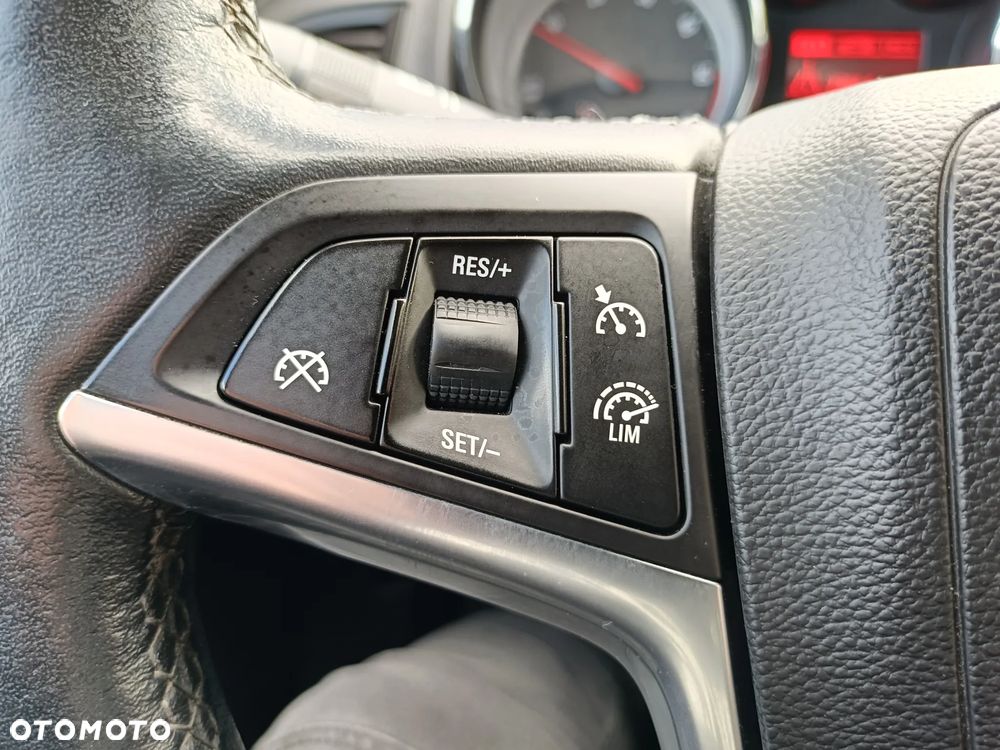 Opel Astra - 22