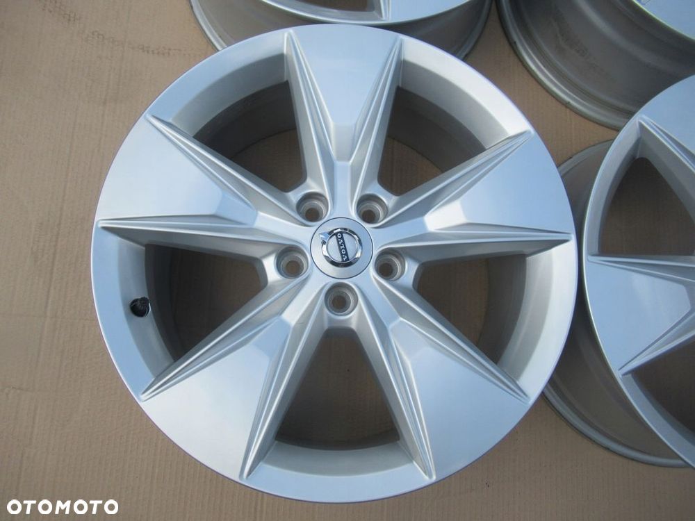 ALUFELGI 4szt R18 VOLVO S60,V70, S80,S90,XC40,XC60,XC70,FORD KUGA,MONDEO - 1