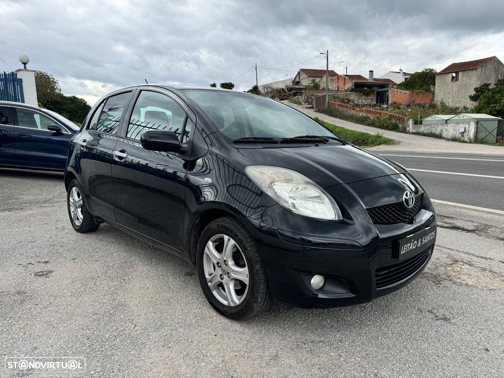 Toyota Yaris 1.4 D-4D Motion - 4