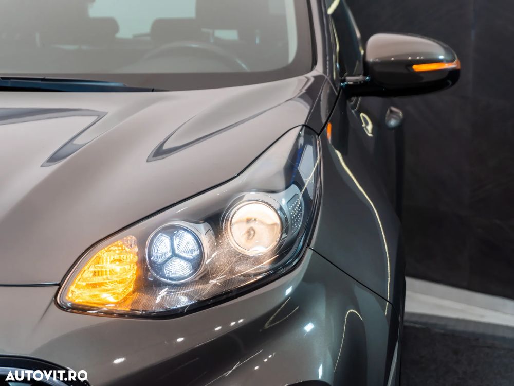 Kia Sportage 1.6 GDI 2WD Black Edition - 11