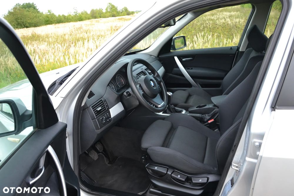 BMW X3 xDrive20i Edition Exclusive - 36