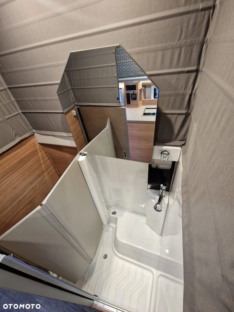 Weinsberg X-Cursion CUV 500 LT CUVISION 2 osobne łóżka FV23% - 32