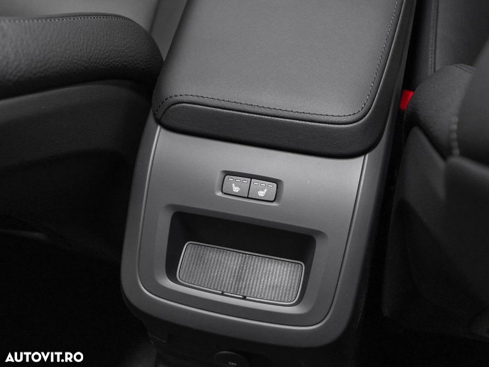 Volvo XC 60 - 30