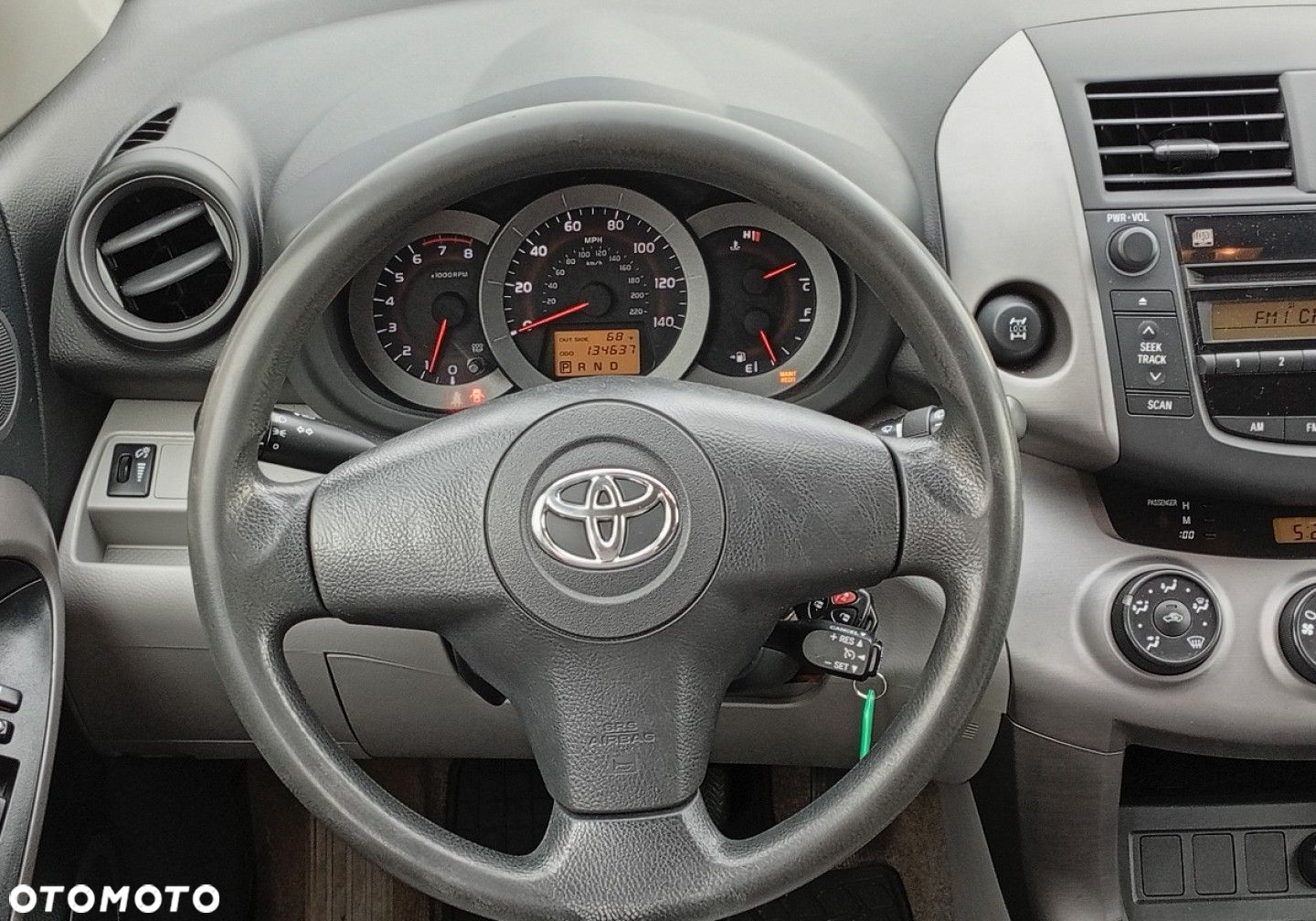 Toyota RAV4 - 23