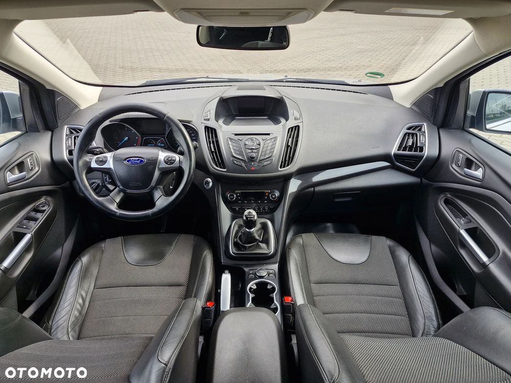 Ford Kuga 2.0 TDCi 4x4 Titanium - 19