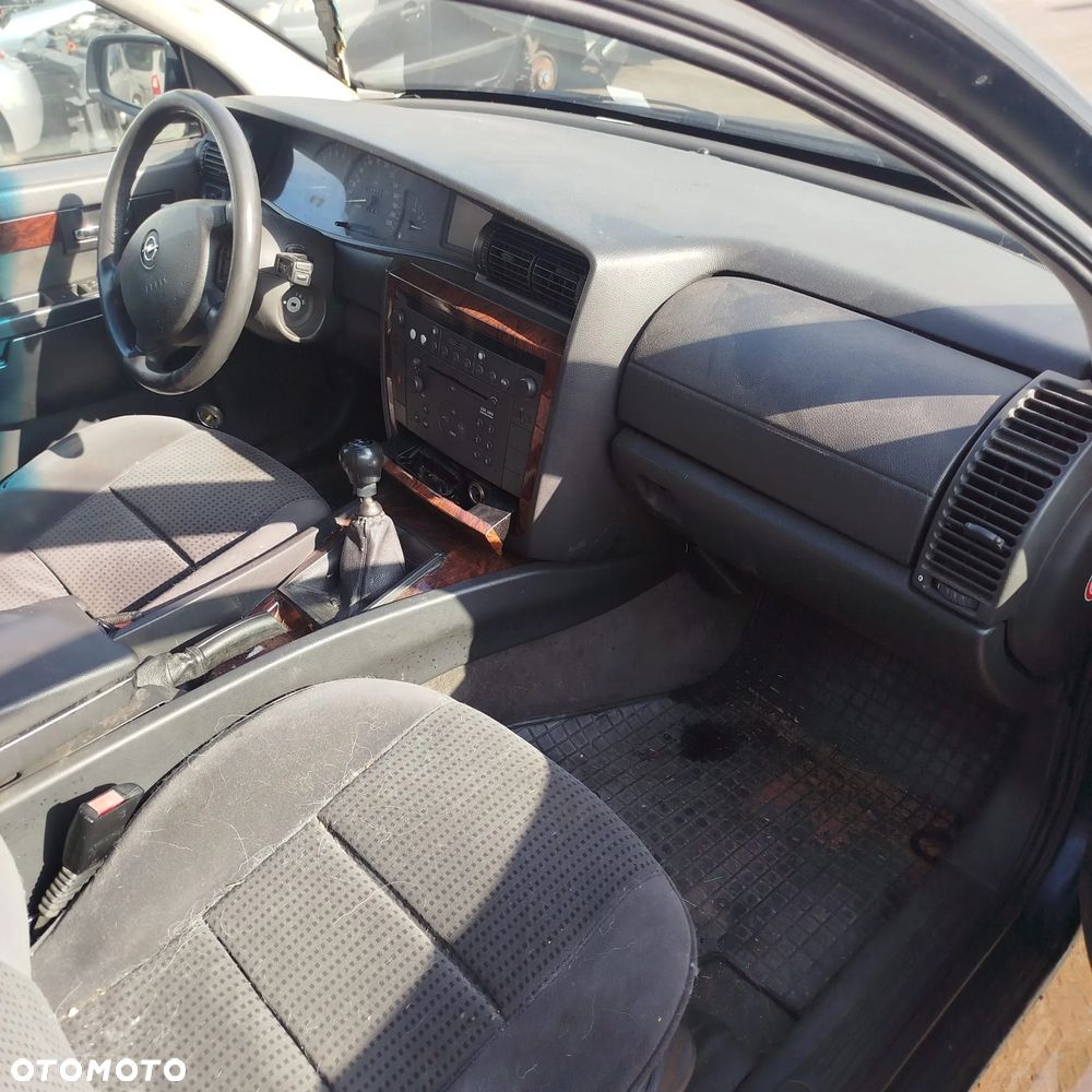 Opel Omega na części . - 4
