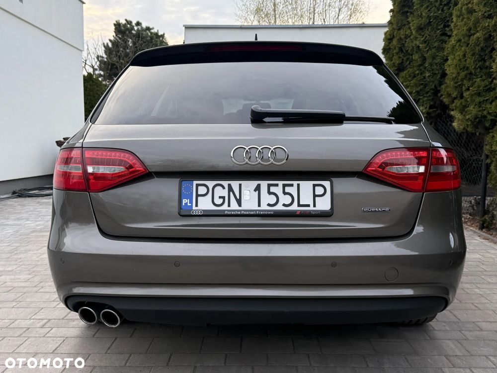 Audi A4 Avant 2.0 TDI DPF clean diesel quattro S tronic Ambition - 6