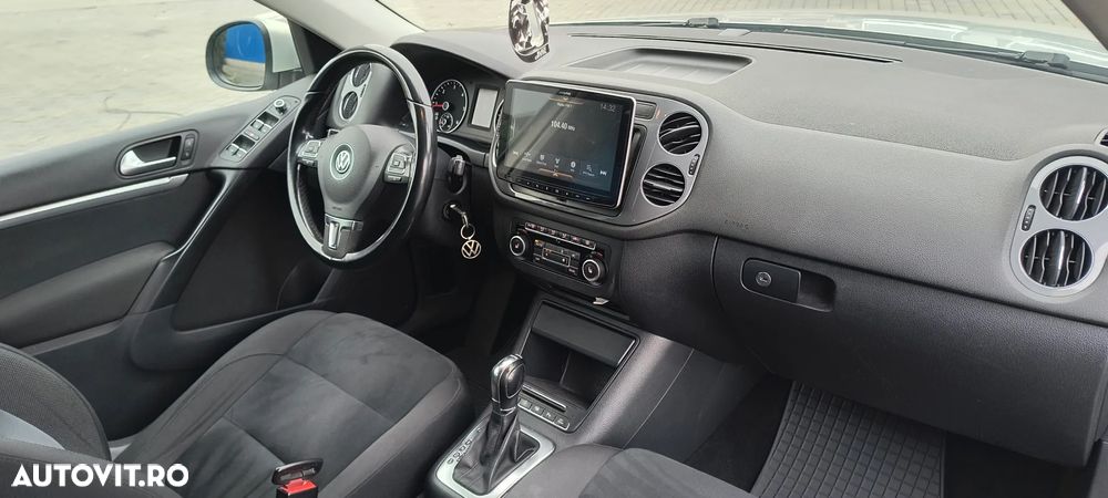 Volkswagen Tiguan 2.0 TDI DPF 4Motion BlueMotion Technology DSG Life - 18