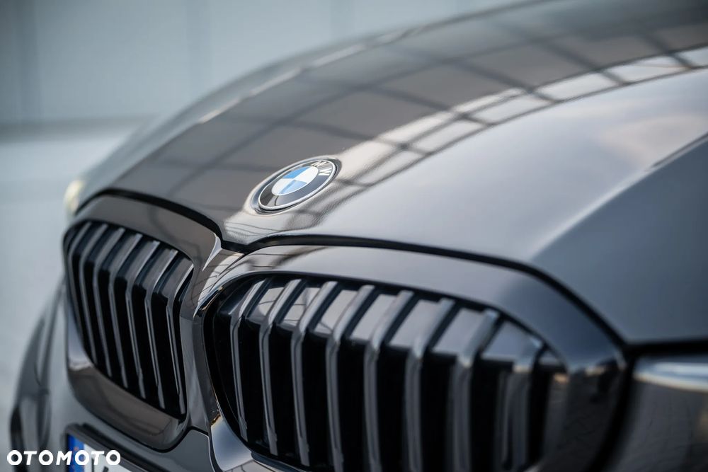 BMW Seria 3 - 22