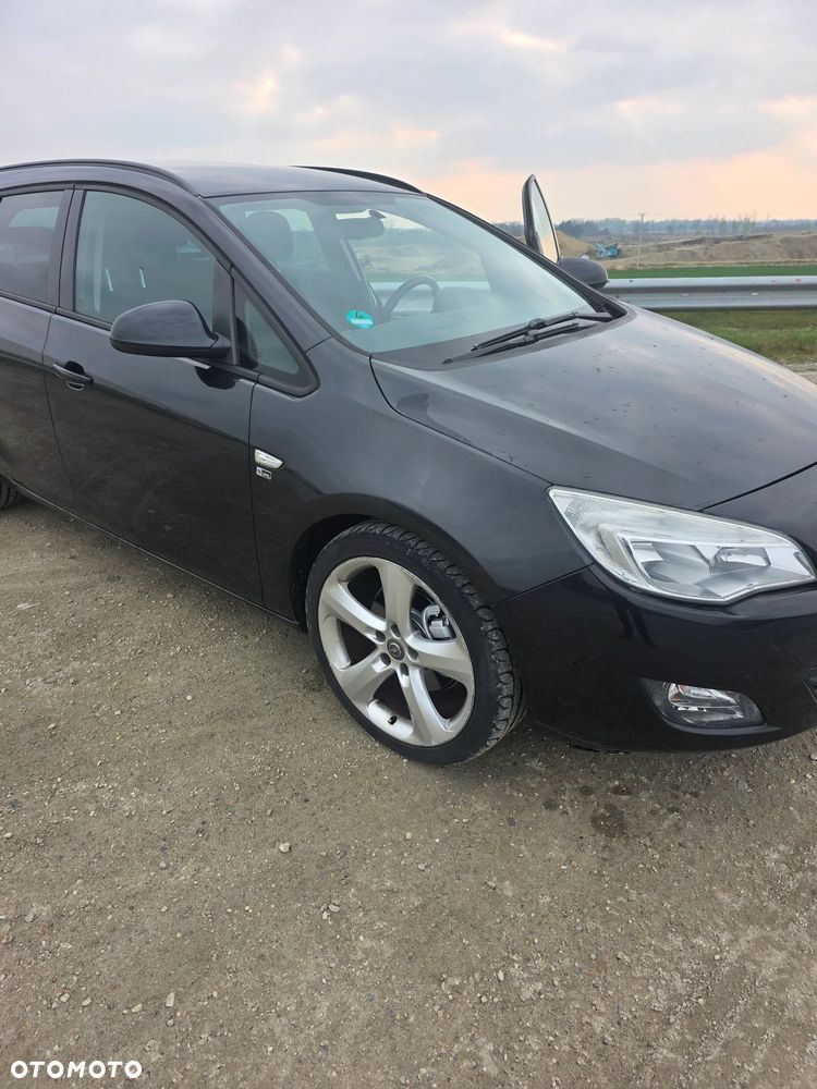 Opel Astra 2.0 CDTI DPF Design Edition - 20