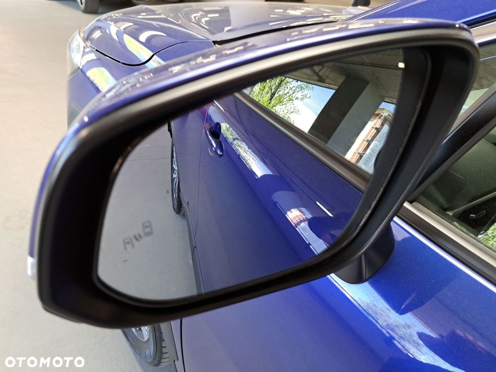 Toyota Corolla Cross 2.0 Hybrid Style - 37