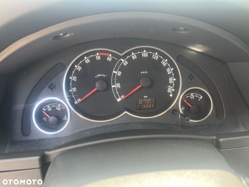 Opel Meriva - 9