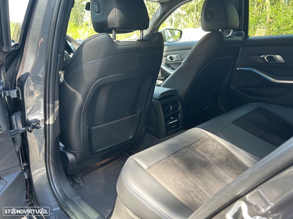 BMW 330 e Pack M Auto - 21