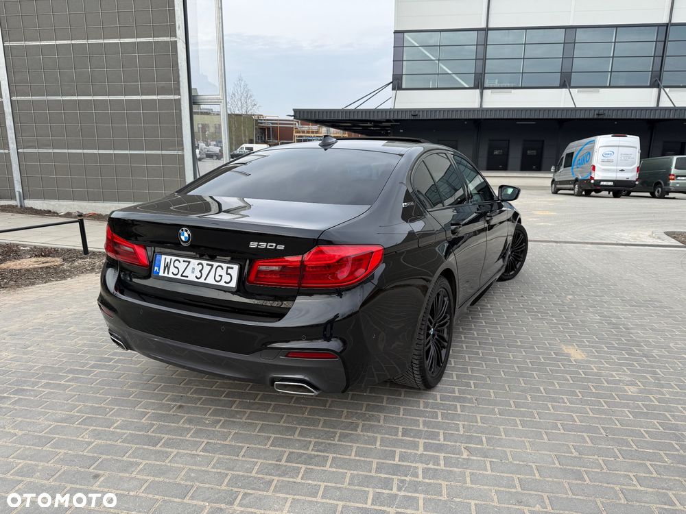 BMW Seria 5 530e iPerformance GPF M Sport sport - 10