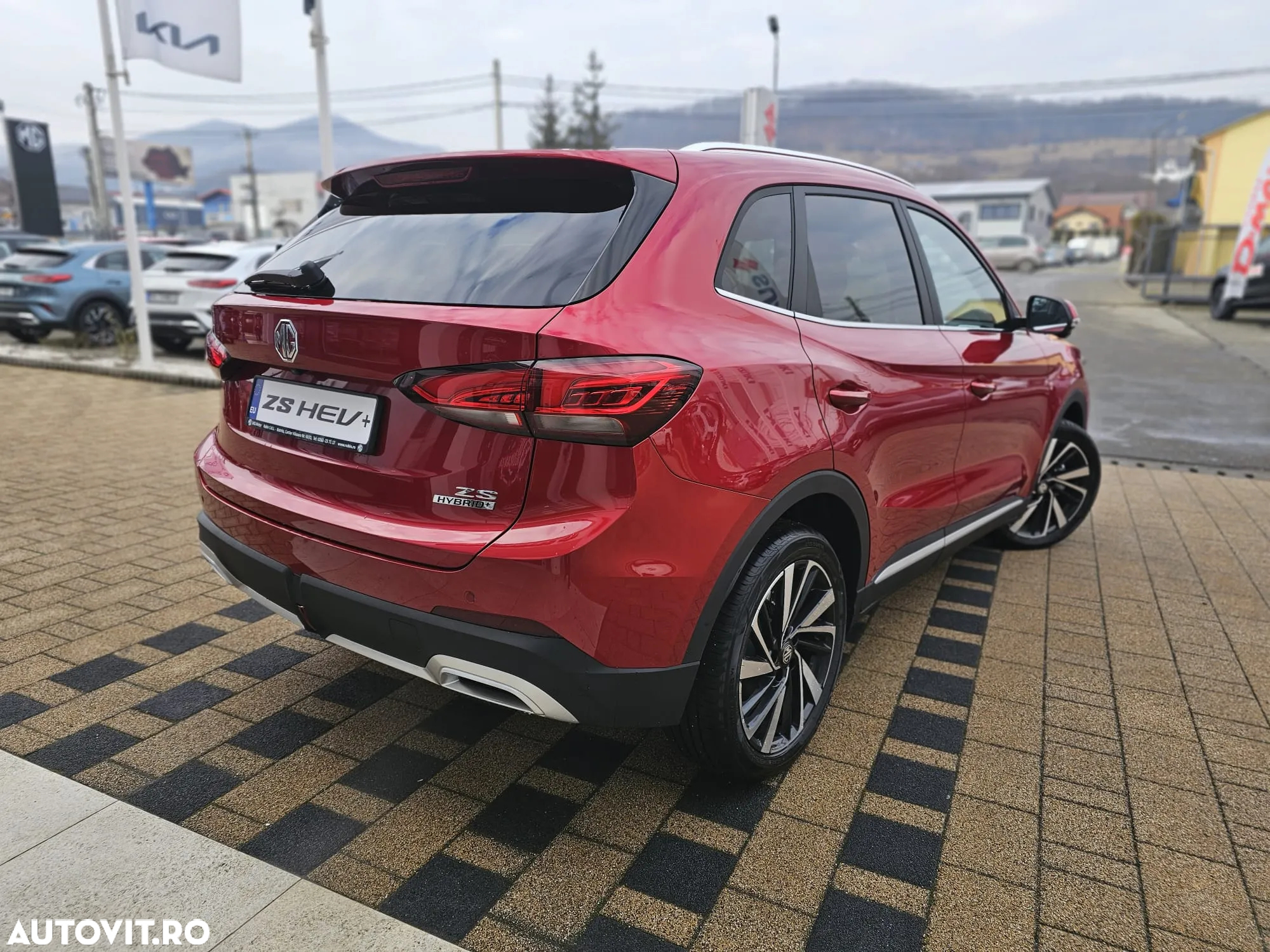 MG ZS HEV 1.5 GSI AT Exclusive - 5