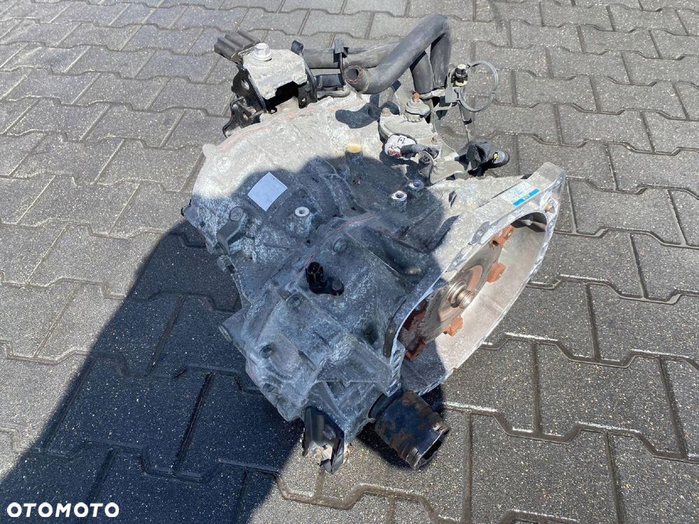 AUTOMATYCZNA SKRZYNIA BIEGÓW CVT 1.0 12V TOYOTA YARIS II 2008 - 4