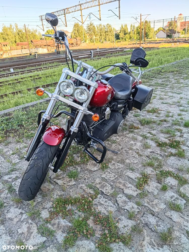 Harley-Davidson Dyna Fat Bob - 2