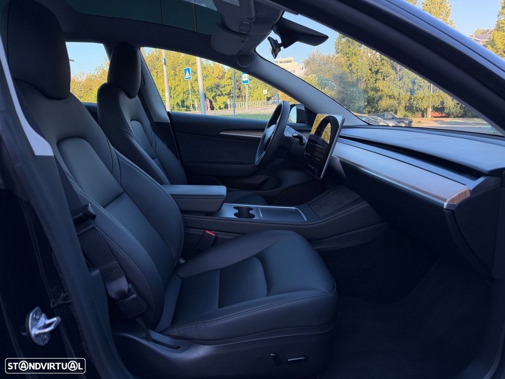 Tesla Model 3 Standard Range Plus RWD - 48