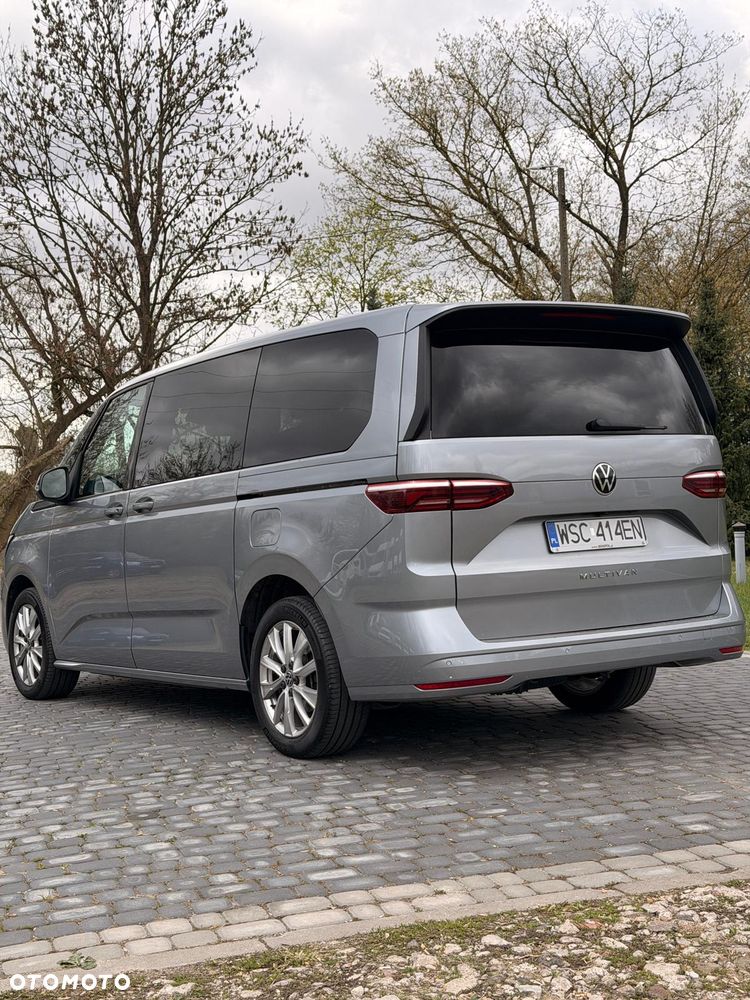 Volkswagen Multivan 2.0 TDI L2 Life DSG - 2