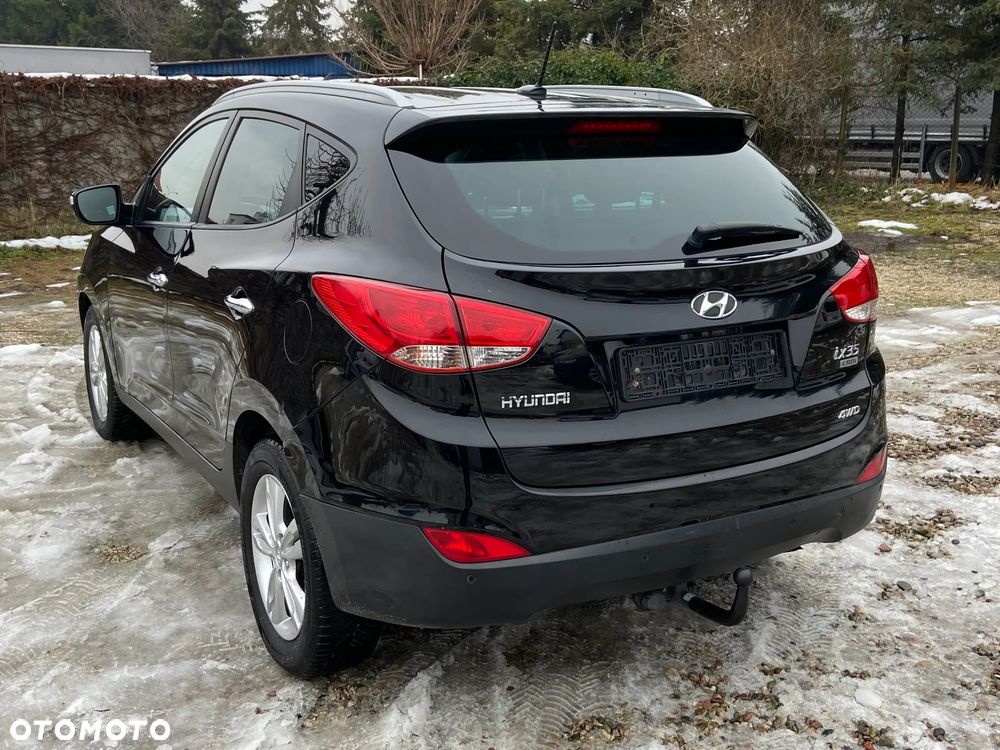 Hyundai ix35 - 12