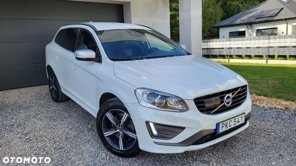 Volvo XC 60 D3 Drive-E R-Design Momentum - 17