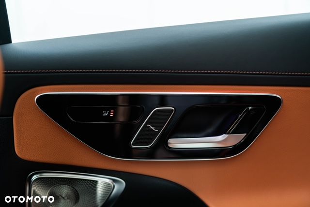 Mercedes-Benz Klasa C 300 d mHEV 4-Matic AMG - 26