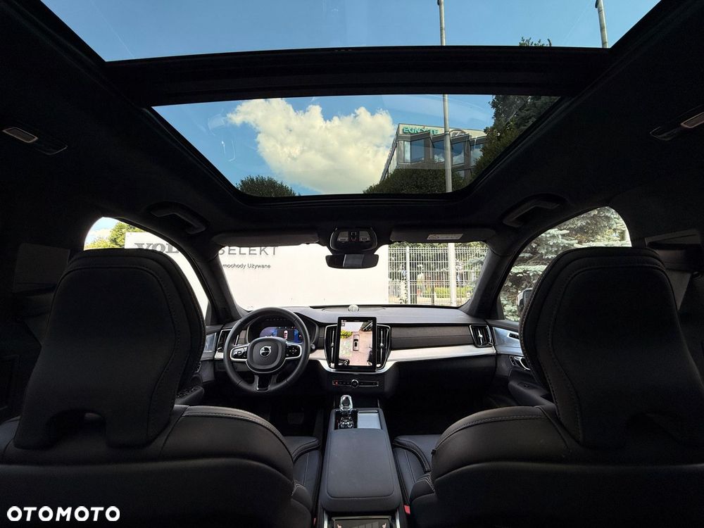 Volvo XC 90 - 31
