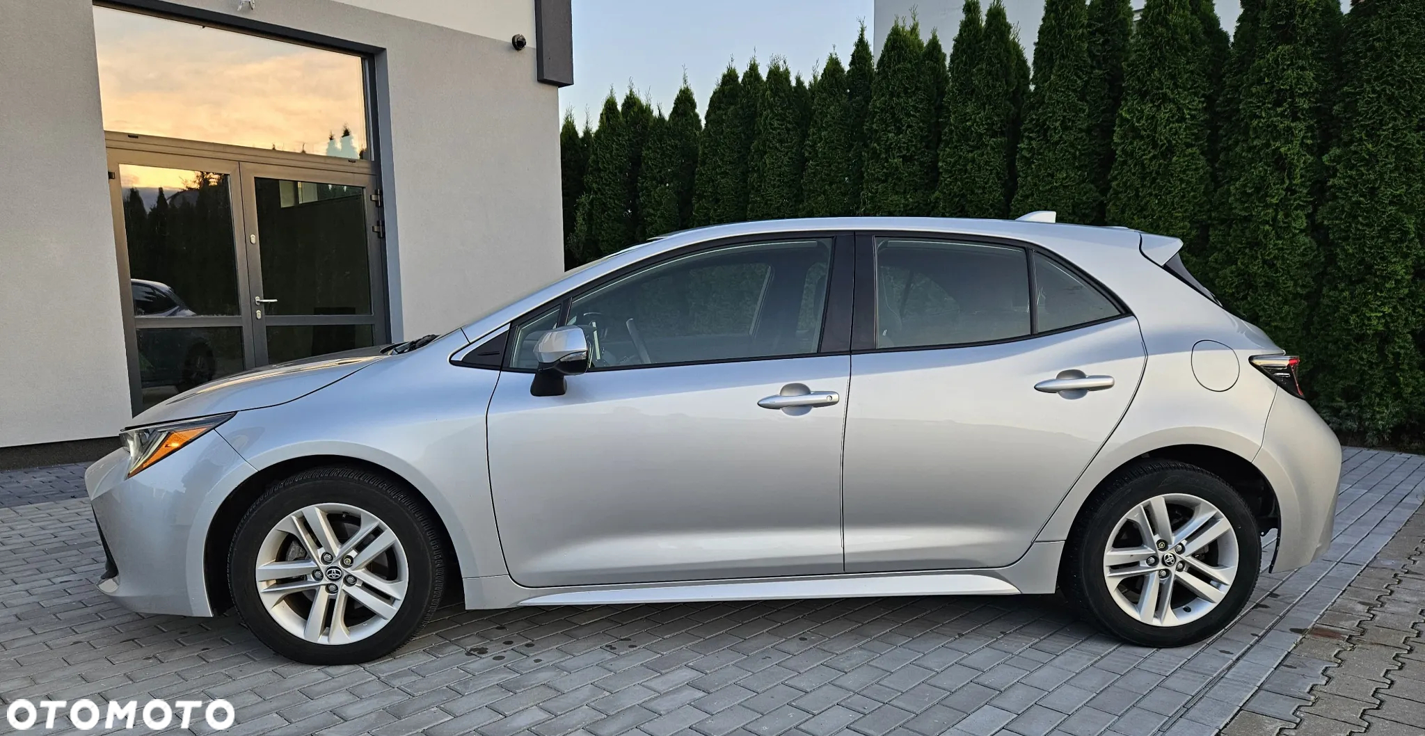 Toyota Corolla - 20