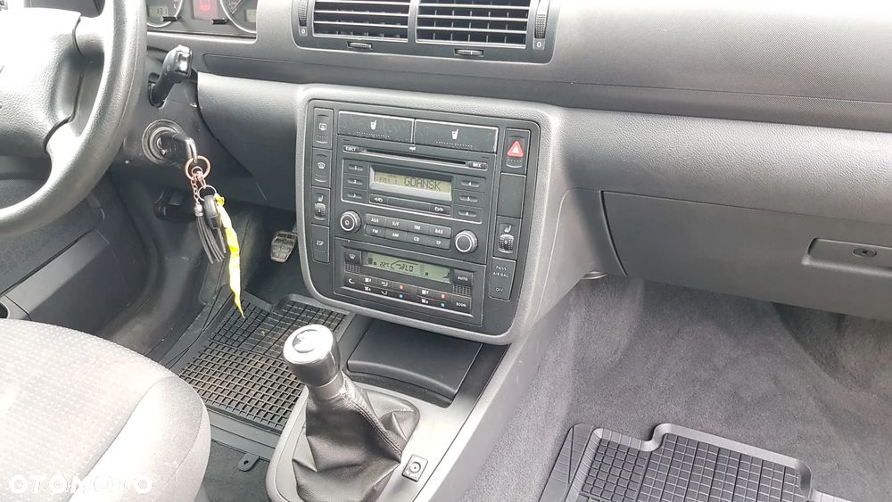 Seat Alhambra 2.0 TDI Style - 22