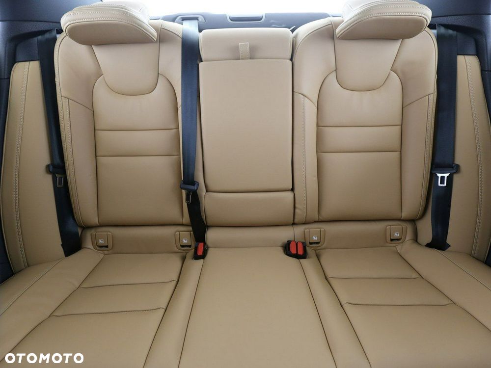 Volvo S60 T8 Recharge AWD Ultimate Dark - 11