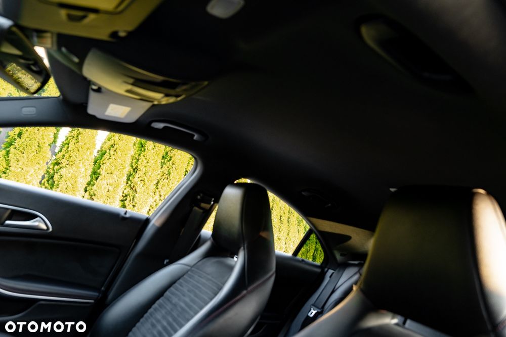 Mercedes-Benz CLA 250 AMG Line - 26