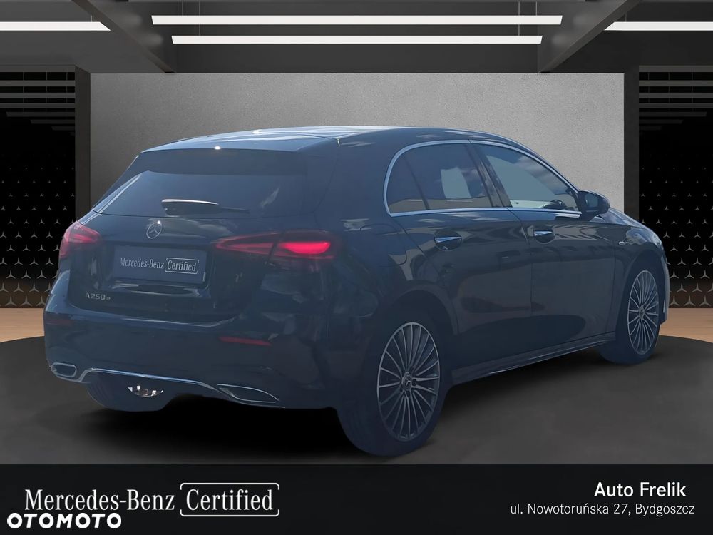 Mercedes-Benz Klasa A 250 e PHEV AMG Line 8G-DCT - 5