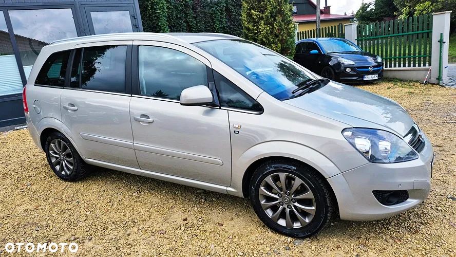 Opel Zafira 1.8 Cosmo EasyTronic EU5 - 9
